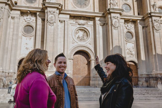 Alhambra and Granada City Center sightseeing tour! - The Quick Walk Through the Alhambra Woods