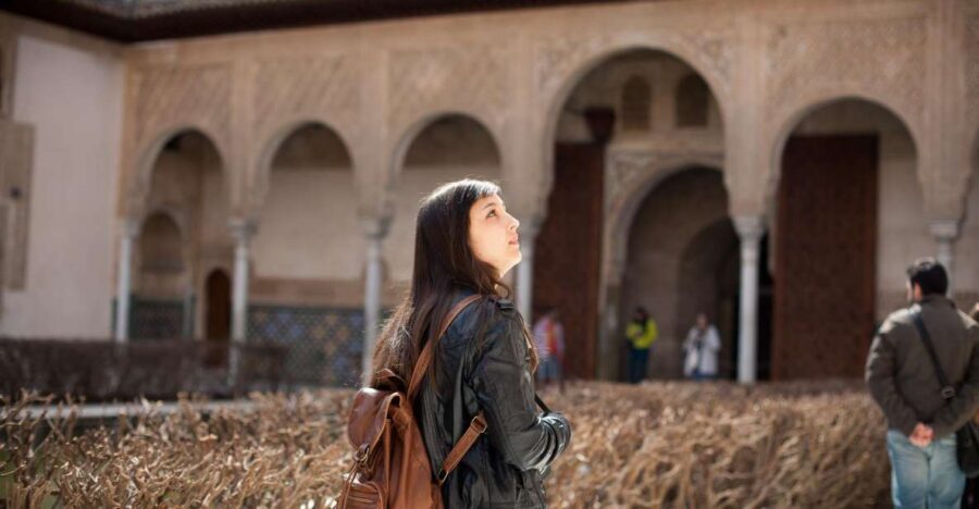 Alhambra and Nasrid Palaces and Local Food Experience - Alcazaba: the fortress start that gives the whole site context