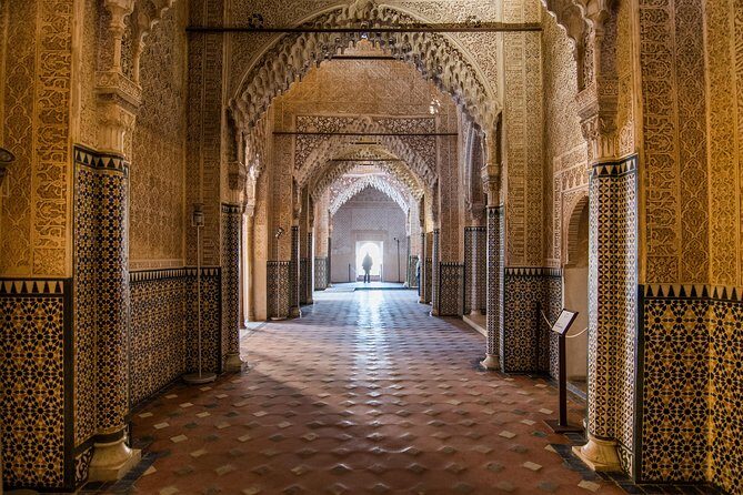 Alhambra and Nasrid Palaces Ticket with Audioguide - Stop 3: Alcazaba—the fortress logic still works