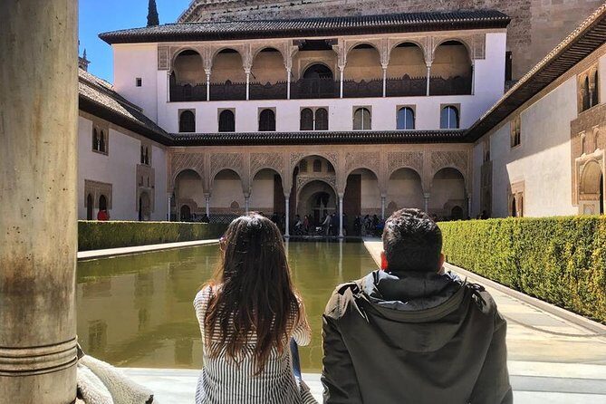 Alhambra &Charles Palace Guided Tour with Optional Nasrid Palaces - Hall of Abencerrajes to Generalife: why the gardens matter