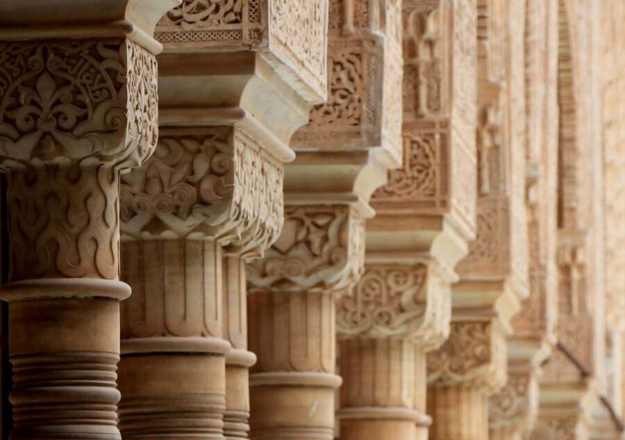 Alhambra & Generalife: Exclusive 3 hours Private Tour - Should You Book This 3-Hour Exclusive Alhambra Tour?