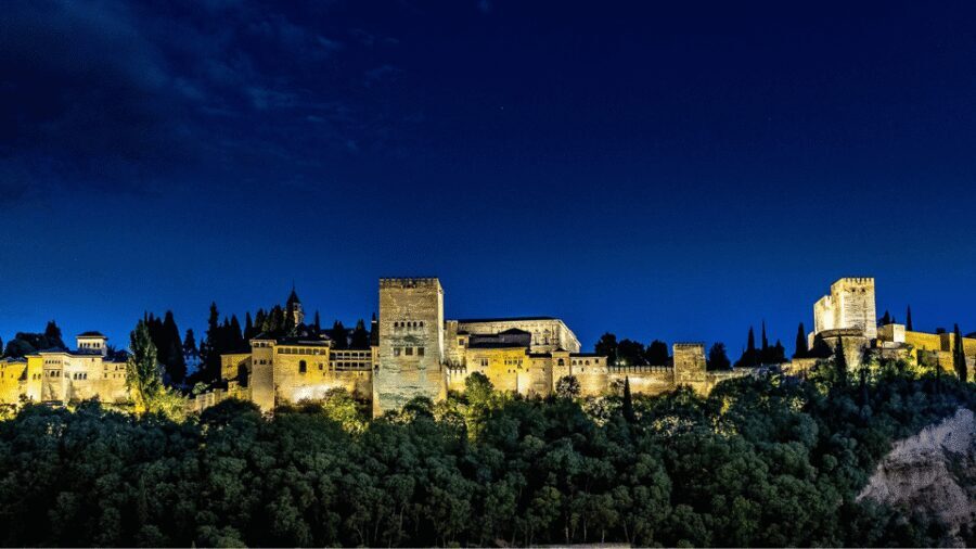 Alhambra: Nasrid Palaces Guided Night Tour without tickets - Key Takeaways Before You Go