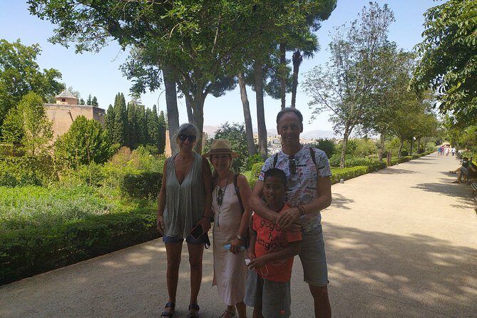 Alhambra : Private Tour for Families - How the English Private Guide Helps Kids (and Doesn’t Ignore Adults)