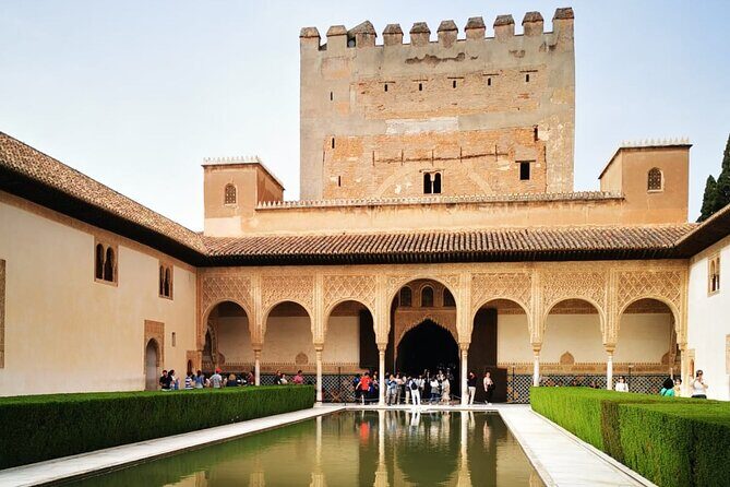 Alhambra Private Tour with Tickets to the Nasrid Palaces - Key highlights that make this tour worth your time