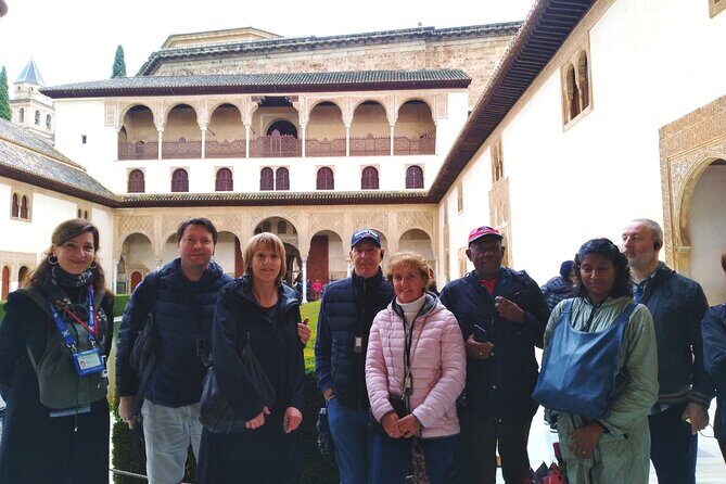 Alhambra private tour (without tickets) total/group Max 15 people - Tickets aren’t included: how to plan without last-minute panic