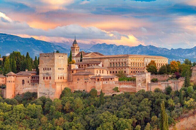 Alhambra Unique Experience: Private visit with official guide - Key highlights you’ll care about