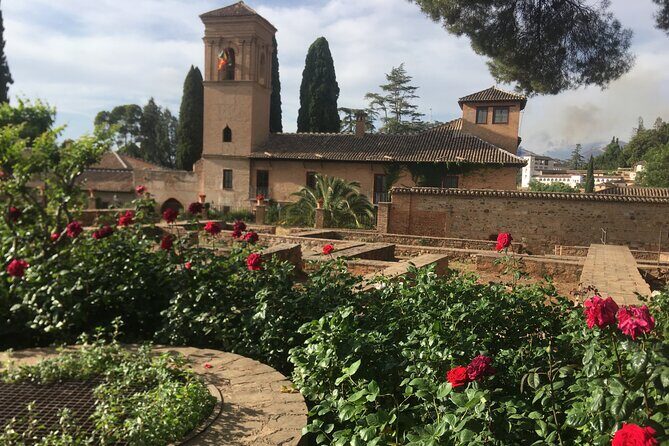 Arabic Private tour Alhambra (Not Included Ticket ) - Alcazaba in 25 minutes: the fortress layer above everything