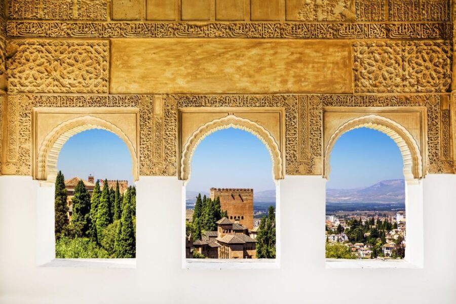 From Costa del Sol: Granada, Alhambra + Nasrid Palaces Tour - Return to the Costa del Sol: How to Keep the Day From Dragging