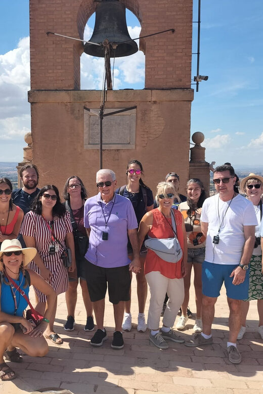 From Malaga: Day Trip to Alhambra by Bus with Entry Tickets - Pickup at Málaga: One Meeting Point, One Simple Plan