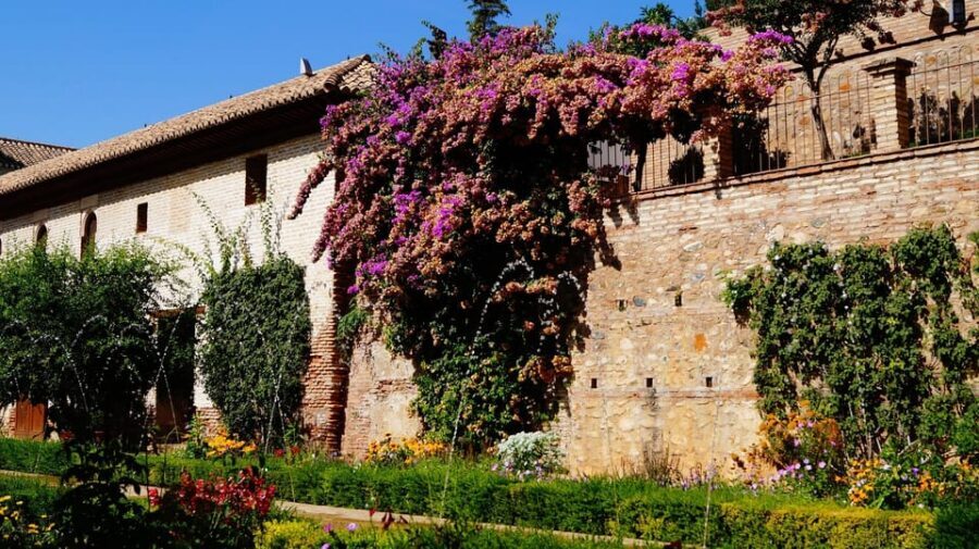 From Málaga: Sunset Alhambra Tour with Tickets - Málaga Pick-Up and the 2-Hour Van Ride to Granada