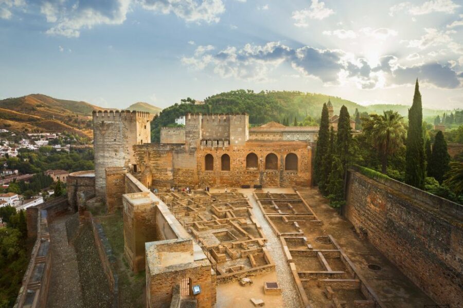 From Seville: Granada & Alhambra Tour with Optional Ticket - Two ways to see Granada: Alhambra tickets or Albaicín focus