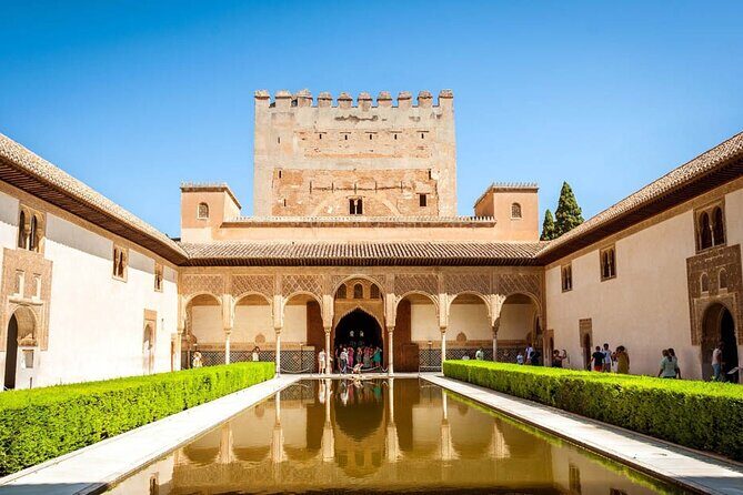 Full-Day Alhambra from Seville: Small Group & SkipLine Experience - Generalife Gardens: where the Nasrid rulers found calm