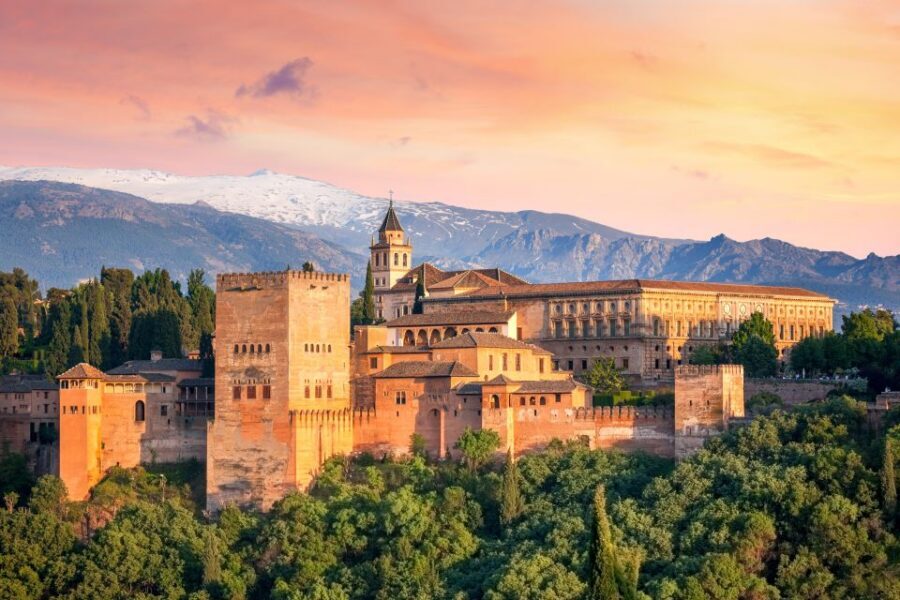 Granada: 3-Hour Alhambra and Generalife Gardens Guided Tour - Key points I’d plan around
