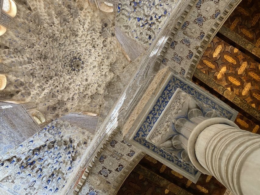Granada: Alhambra, Alcazaba, and Generalife Private Tour - Price and value: what you’re really paying for