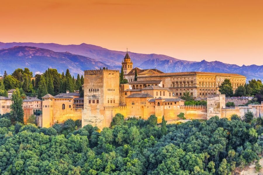 Granada: Alhambra and Generalife Gardens Guided Tour - What’s included (and what isn’t) changes the value
