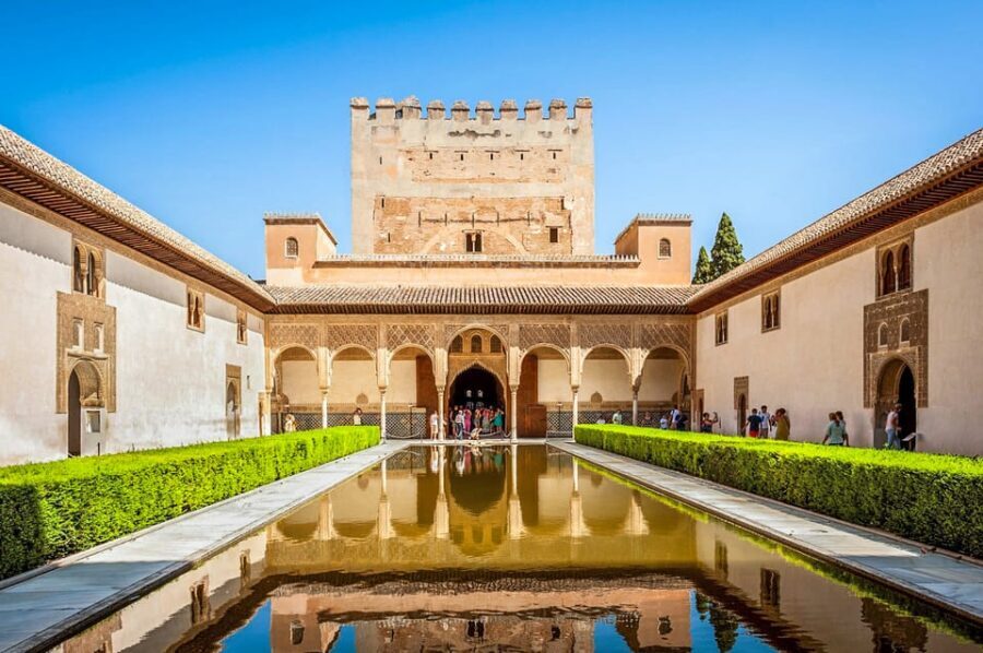 Granada: Alhambra and Nasrid Palaces Entry Ticket - From Access Pavilion to the Palaces: Your First 30 Minutes