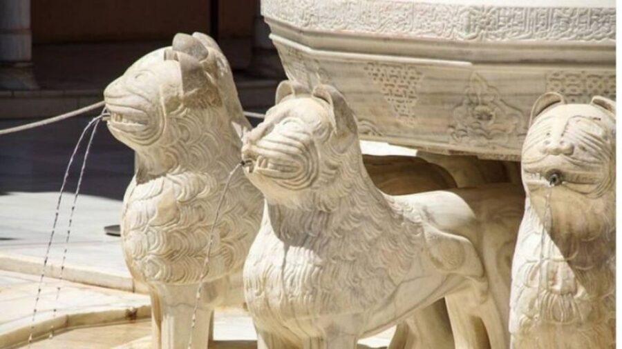 Granada: Alhambra and Nasrid Palaces Tour without Tickets - Quick take: what stands out most