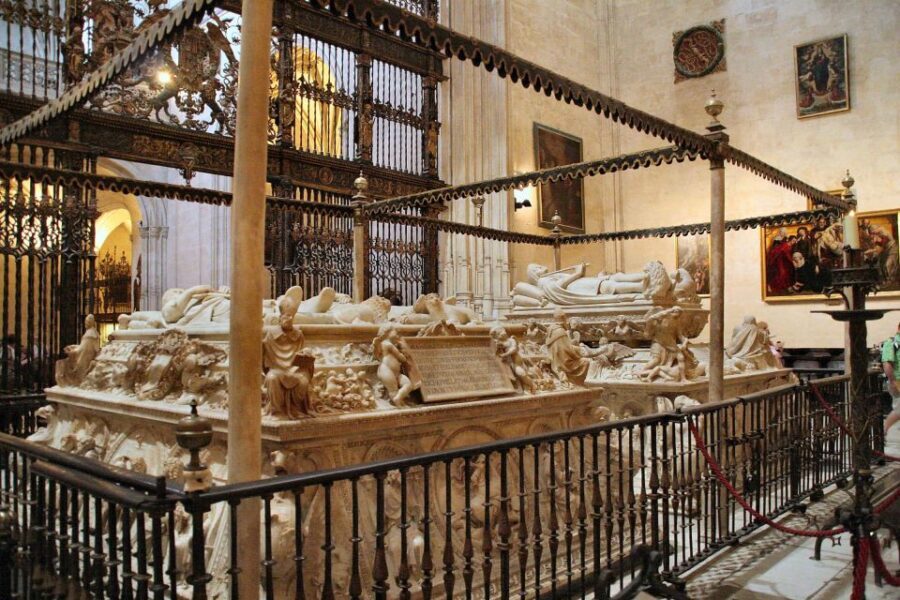 Granada: Alhambra, Cathedral & Royal Chapel Tour w/ Tickets - Practical Tips to Get More Out of Your Day