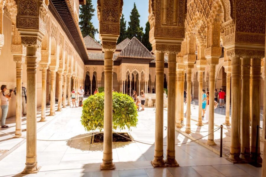 Granada: Alhambra Complex Guided Tour Options - Key things that make this tour a smart Alhambra plan
