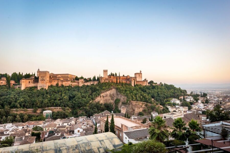 Granada: Alhambra Complex Guided Tour Options - Why this Alhambra guided tour is worth your time