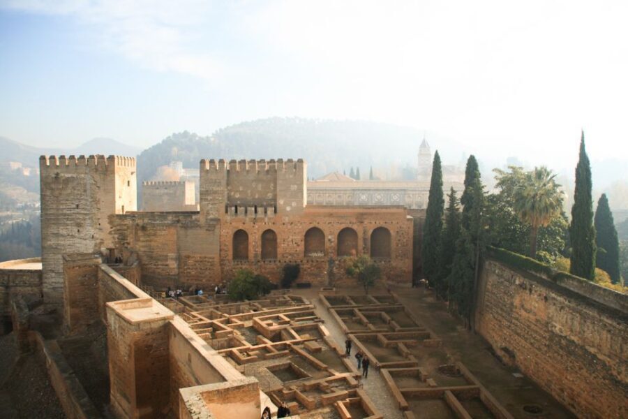 Granada: Alhambra Full Complex & Andalusi Monuments Tickets - What Your Day Ticket Actually Gets You in Alhambra