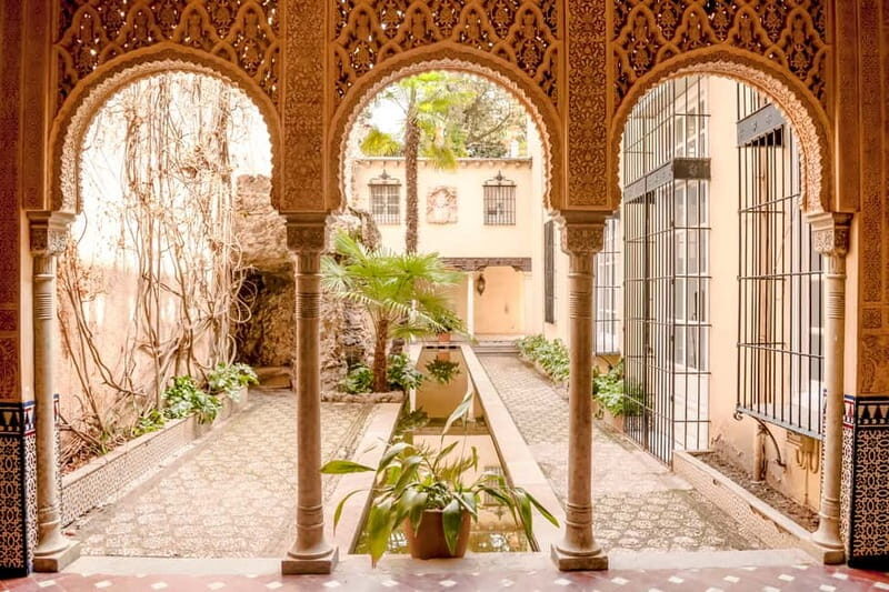 Granada: Alhambra & Gardens Tour w/Nasrid Palaces Option - Price and value: why $23 can be a smart deal (or a mismatch)