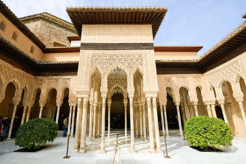 Granada: Alhambra & Gardens Tour w/Nasrid Palaces Option - Choose your experience: full access with Nasrid Palaces, or the surroundings-only walk