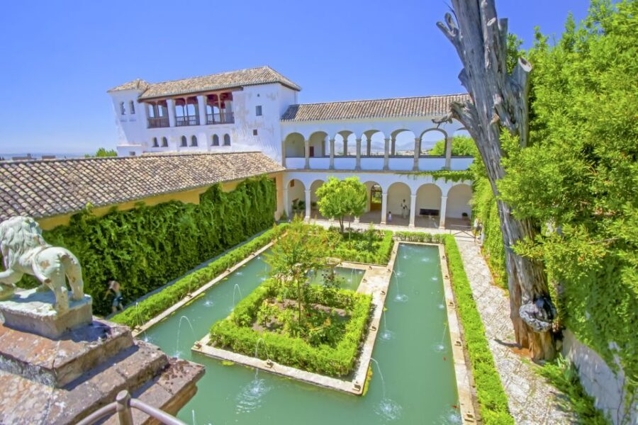 Granada: Alhambra Guided Tour and Arabian Bath and Massage - Alhambra First: Why This Morning Structure Works