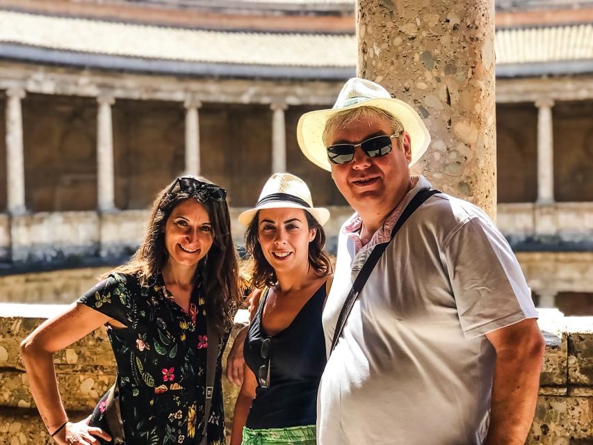 Granada: Alhambra & Nasrid Palaces Tour with Tickets - Stop 6: Generalife Gardens Again? Or Finishing the Circuit