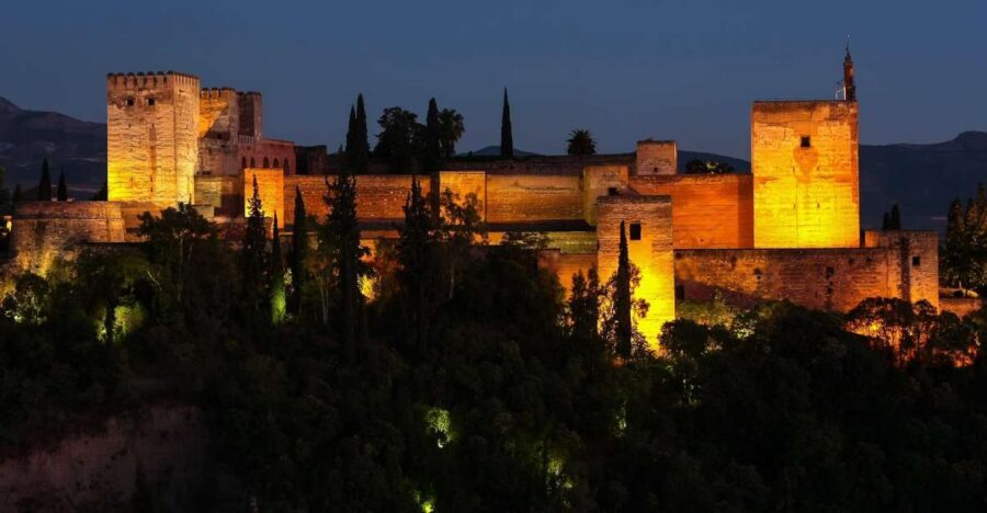 Granada: Alhambra Night Visit Entry Ticket - Key things to know before you go