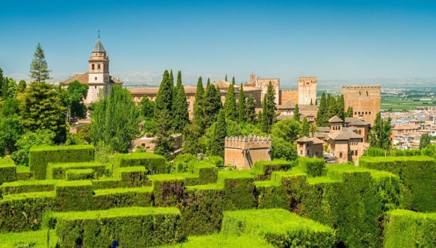 Granada: Alhambra Palace Guided Tour - Palace of Charles V: The Contrast Stop That Changes How You Read the Site