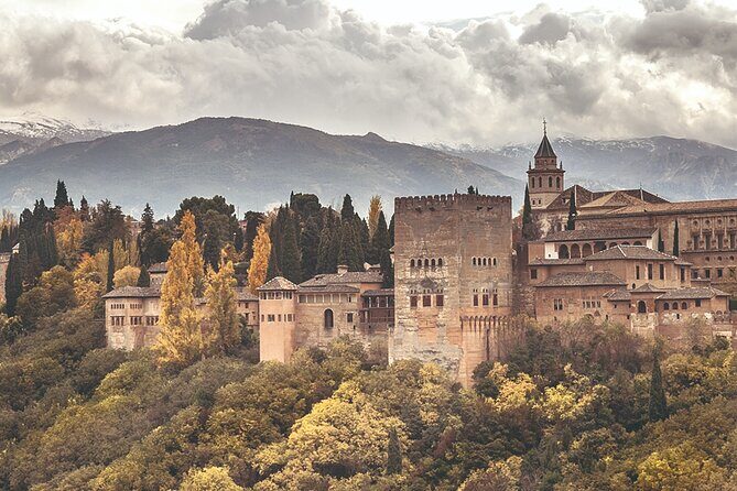 Granada: Alhambra tickets and other attractions - Price and value: what $102.79 buys you in Granada
