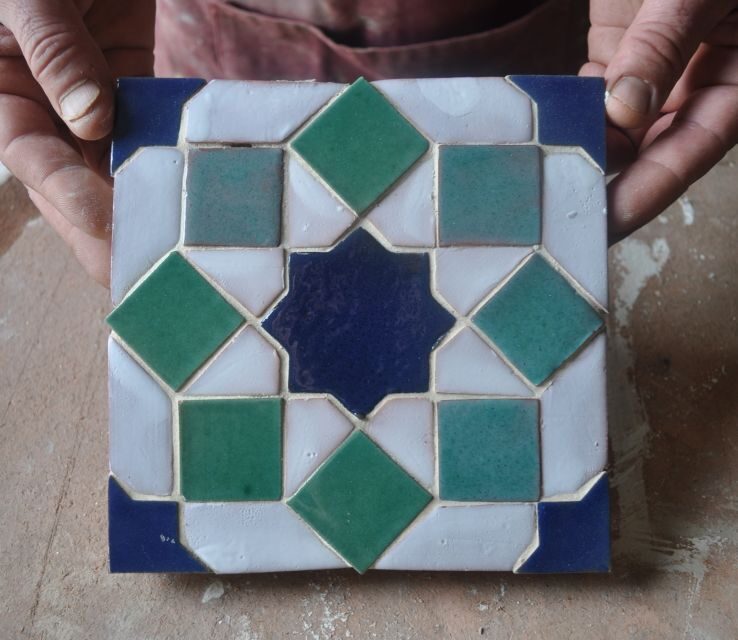 Granada: "Alhambra´s Craft Workshop" - Who This Workshop Suits Best