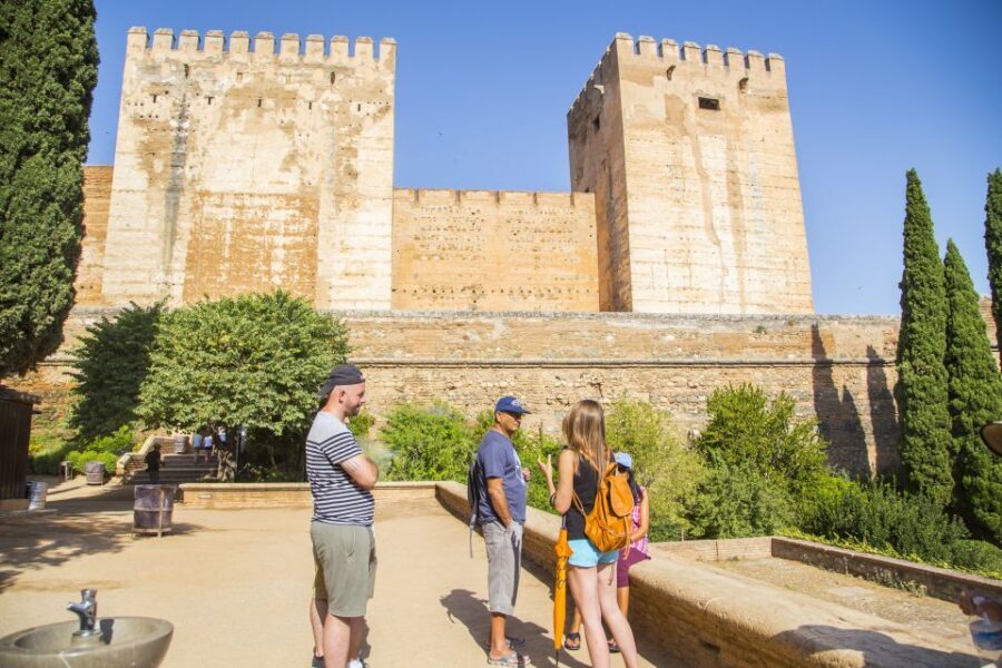 Granada: Combo Alhambra, Albaicín, and Sacromonte Tour - The Physical Reality Check: Hills, Stairs, and One-Day Limits