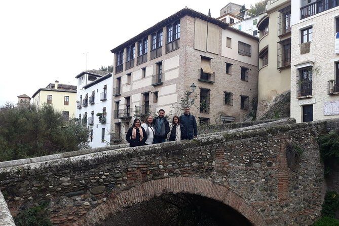 Granada Day Trip: Alhambra & Nazaries Palaces from Seville - Comfort, Food, and the Unsexy Stuff: What to Pack and Expect