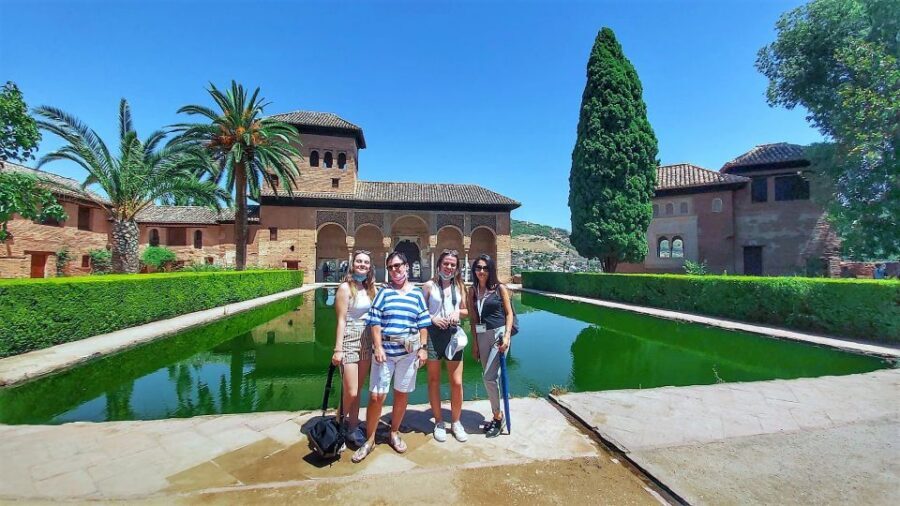 Granada: Full Alhambra Premium Guided Tour with Tickets - El Partal and Generalife Gardens: Where Water and Light Do the Talking