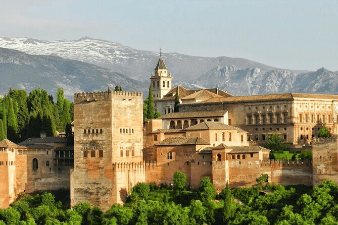 Granada Private Alhambra Tour includes Nazaries Palaces - Stop 1: Nasrid Palaces and the Arabic inscriptions you can finally understand