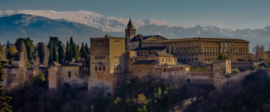 Granada: The Alhambra and Nasrid Palaces Guided Night Tour - Key Things I’d Prioritize on This Granada Night Tour