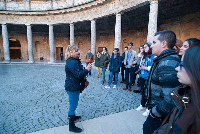 Guided visit to the Alhambra, Nasrid Palaces and Generalife - Calle Real de la Alhambra and the City-Scale Story