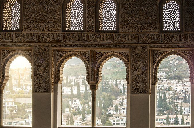 Private 3-hour Alhambra tour with tickets - When plans shift: weather risk and non-changeable bookings