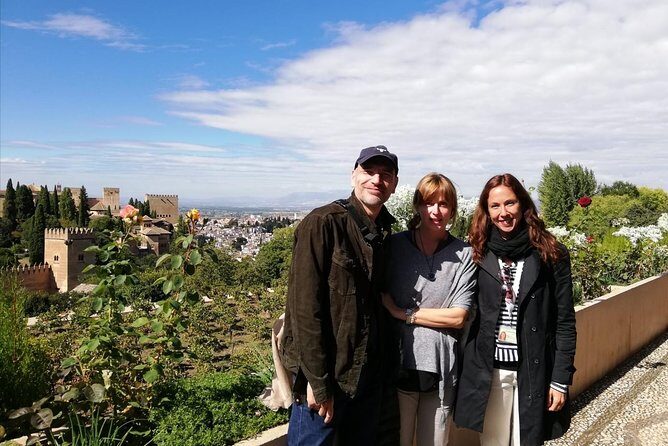 Private Alhambra Highlights Tour Including the Nasrid Palaces - Skip-the-line Alhambra and Nasrid Palaces Entry