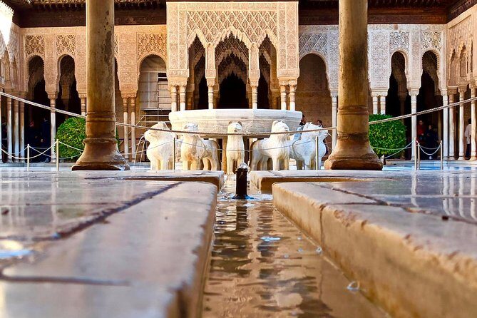 Private Granada Day Trip including Alhambra and Generalife from Seville - Free Time in Granada: How to Use It Smartly
