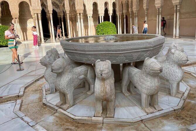 Private Night Tour of the Alhambra in Granada (includes tickets) - Should you book this private night Alhambra tour?