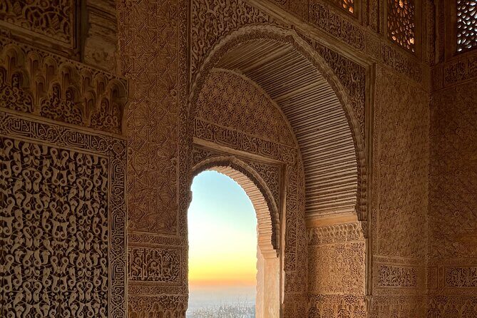 Private Tour in the Alhambra : buy your tickets and book your tour - How the 3-hour route is paced across the Alhambra